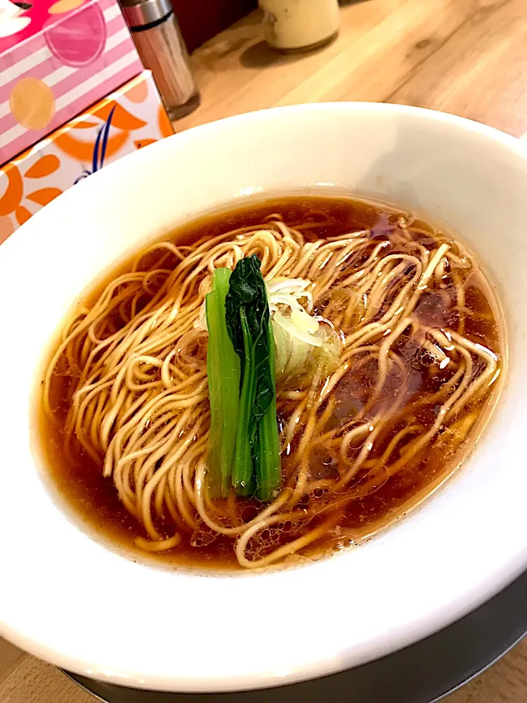 ✨漢の丸鶏ラーメン🍜✨|中さんさん