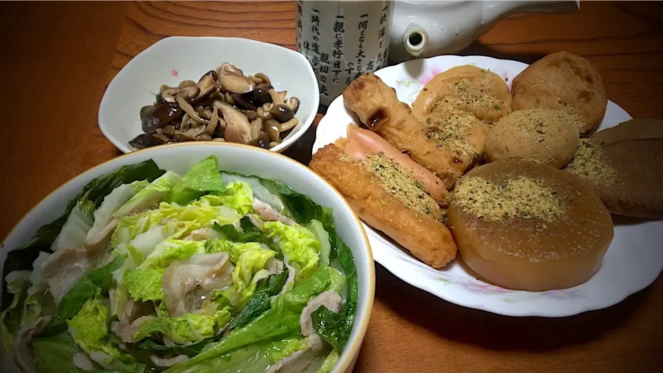 今日のテニス前大阪なおみ選手応援してる実家での男飯(*･ω･)
ズボラ簡単白菜とロメインレタスと豚バラのレンチンミルフィーユ&しぞーかおでん2日目&キノコの麺つゆ炒め作り置き(๑╯ﻌ╰๑)|ひーちゃんさん