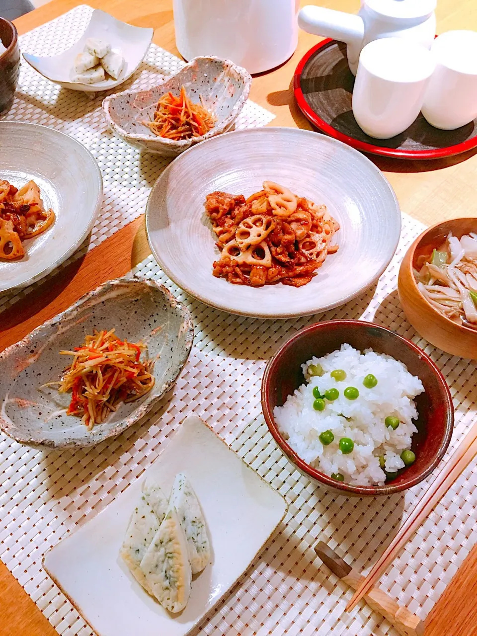 グリンピースご飯、豚肉と蓮根の味噌炒め|papinさん