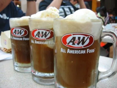 Root beer floats from A&W|jaedonjadeさん