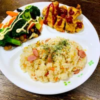 ピラフ 鳥の胸肉チキンナゲット 茹で野菜|さとやさん