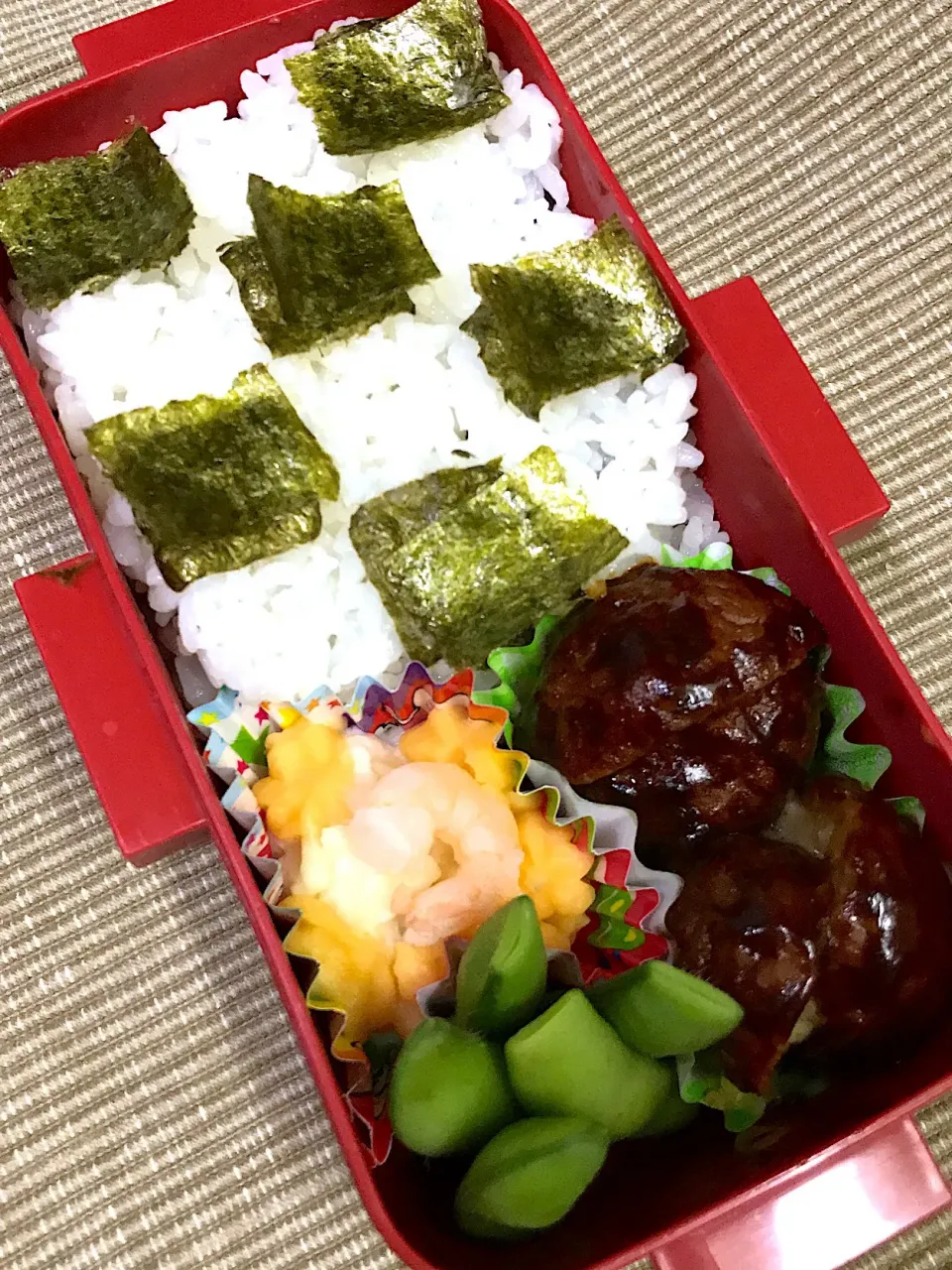 1/29 #中学生女子弁当 #チェック柄にしようと思ったけど中途半端な海苔|みぽりんさん