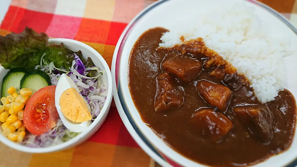 Snapdishの料理写真:じゃがゴロカレー(創味食品)|よっしー(=^ェ^=)さん