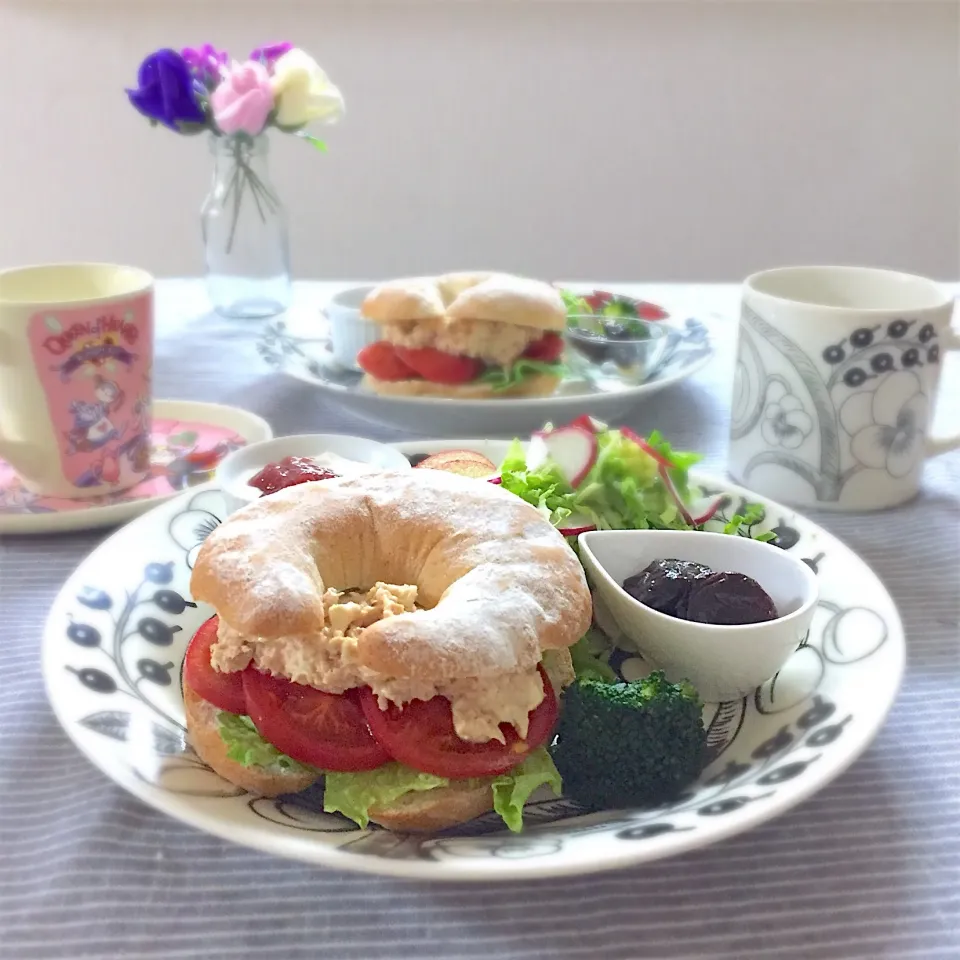 三日月パンのツナサンド🥐|ゆかりさん