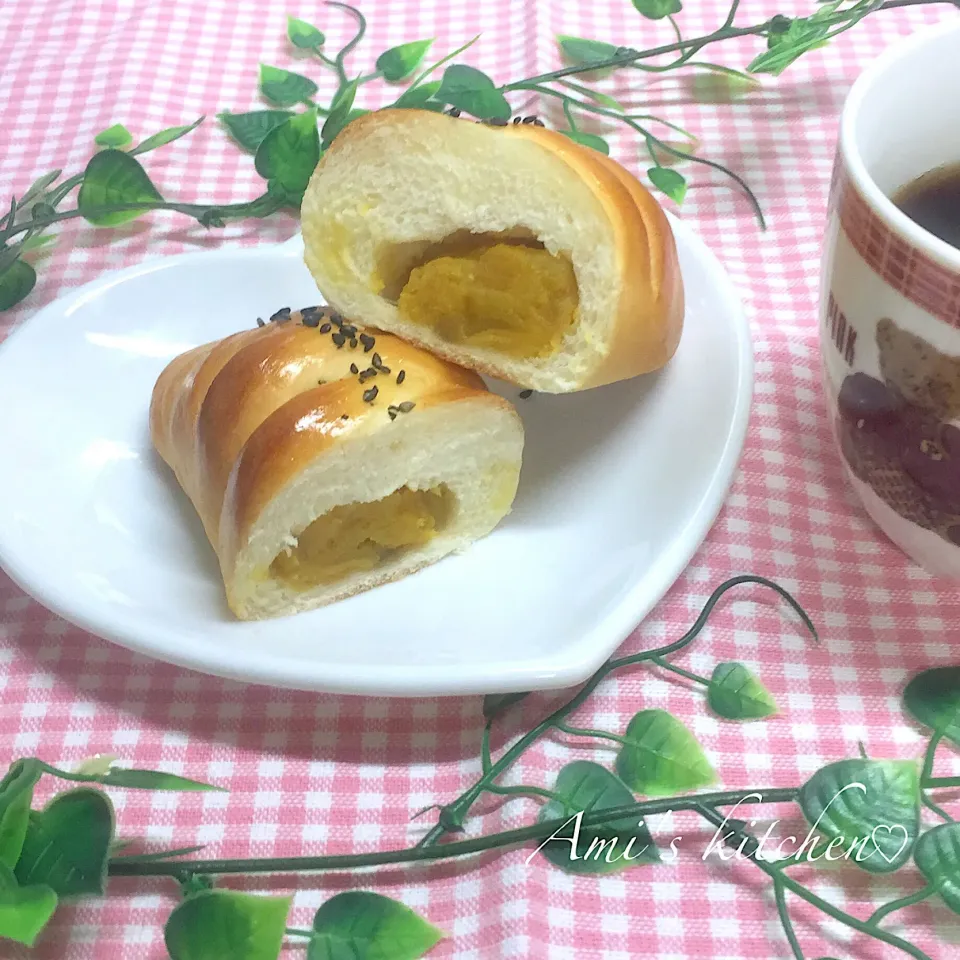 あみさんの料理 安納芋のやきいもアンパン😊🍠|あみさん