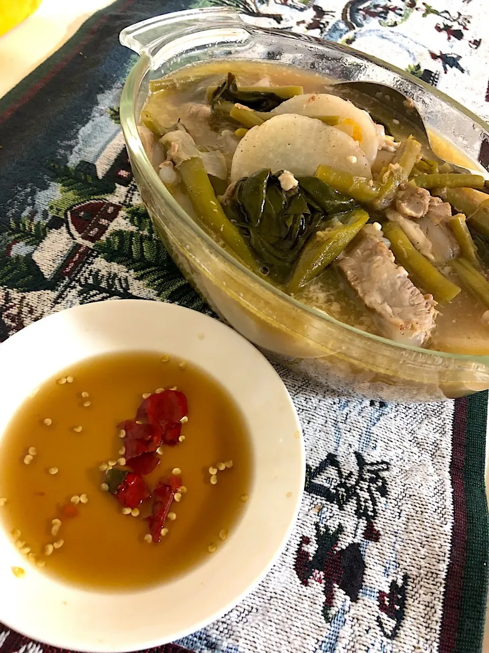 Pork sinigang with spicy fish sauce❤️|Germaine Kodairaさん