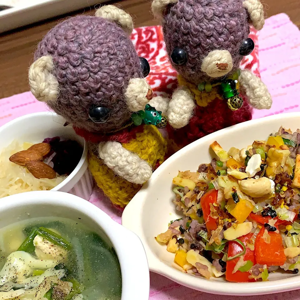 Snapdishの料理写真:毎度のごっちゃり夜ごはん。|chagashiさん