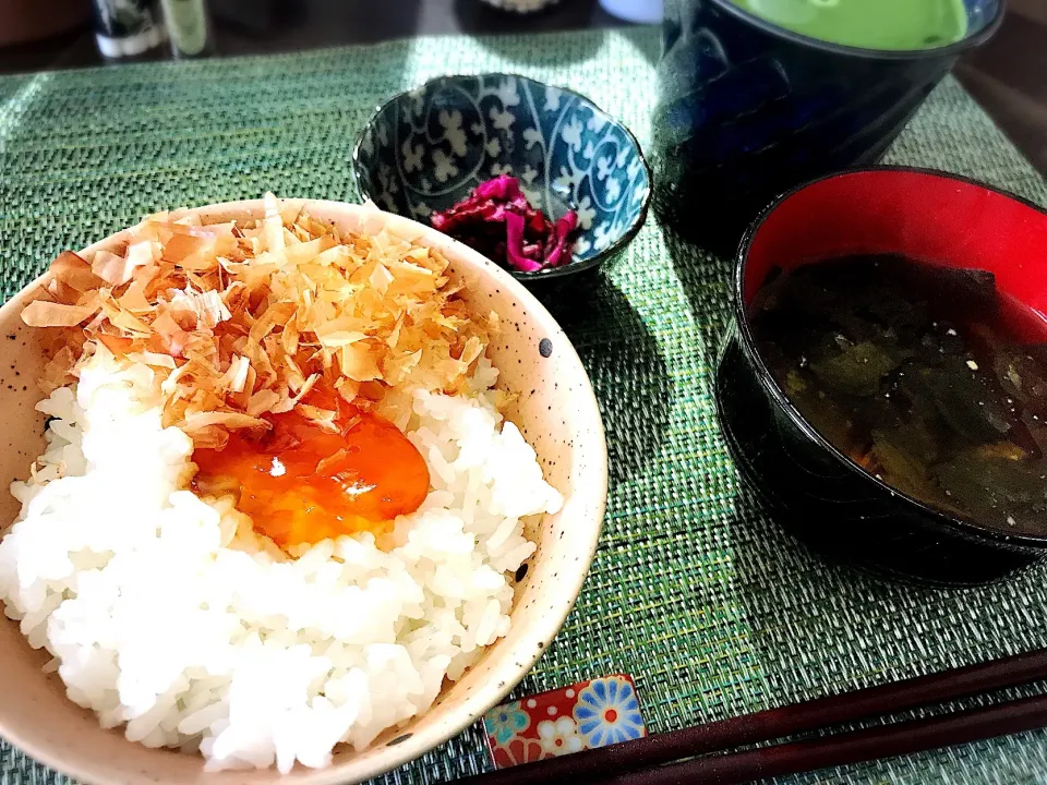 Snapdishの料理写真:醤油漬け 卵かけご飯|tideさん