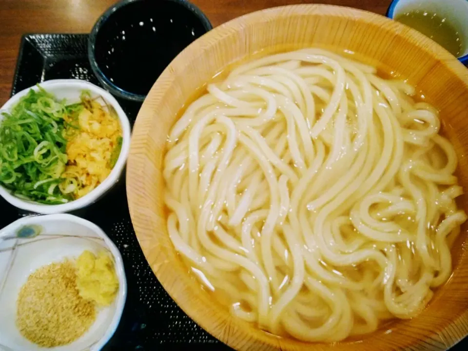 Snapdishの料理写真:#丸亀製麺〉釜揚げうどん半額の日|🌻ako ·͜·♡peco🌻さん