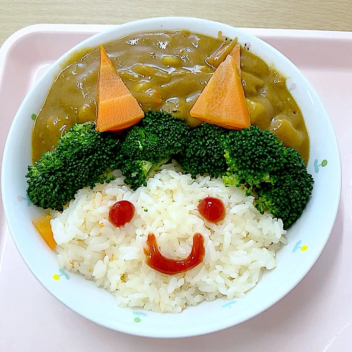 Snapdishの料理写真:#節分ごはん #カレー #保育園 #給食
鬼さんカレー作りました|ぎえちゃんさん