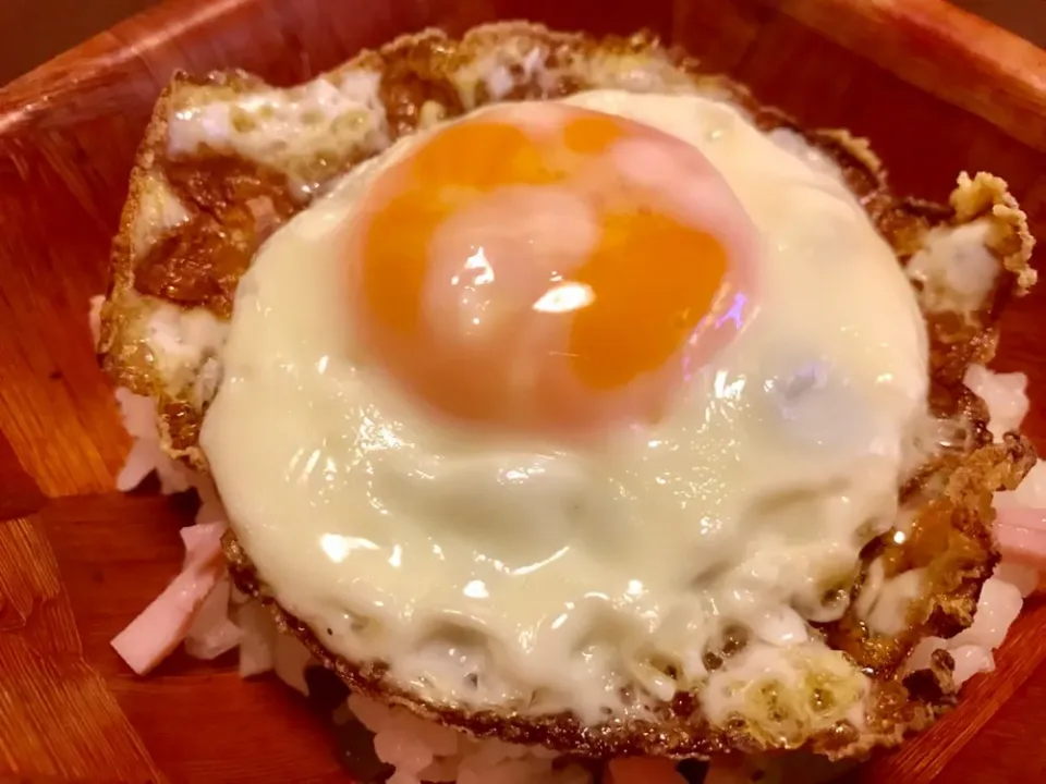 20190131🍚シチュー食べてからの目玉焼き丼🍳#旦那さんの夜ご飯 #シチュー  #目玉焼き丼|akiyo22さん