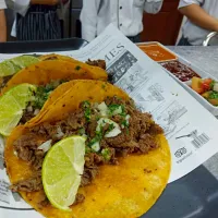 Snapdishの料理写真:Beef tacos|Ittiwat Ball Simsurachatさん