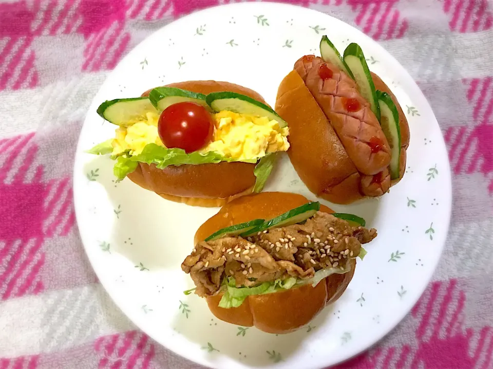 【サンドロールパン】〜タマゴサンド・ホットドッグ🌭・豚生姜焼きサンド〜|華恋さん