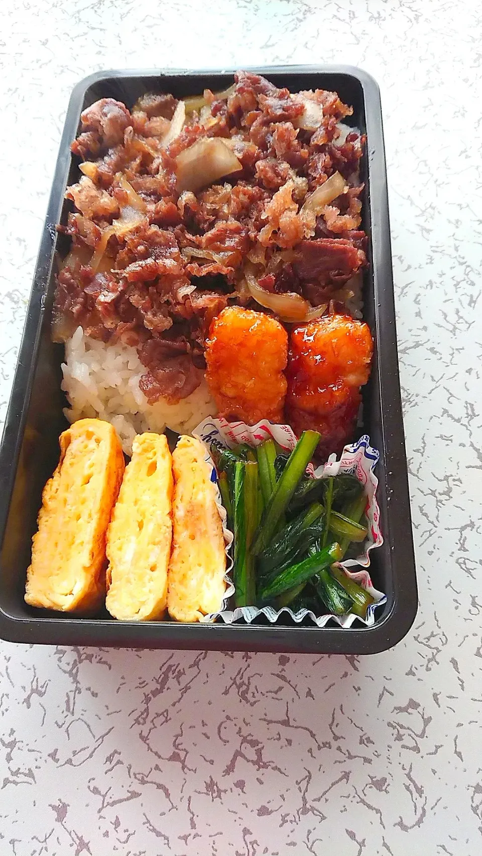 息子君の牛丼弁当🎶|マアジュさん