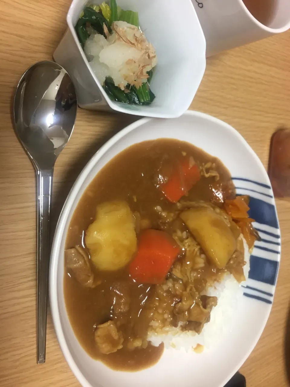 カレーライス🍴
ほうれん草のおひたし(おろし乗せ)|ひょうたんさん