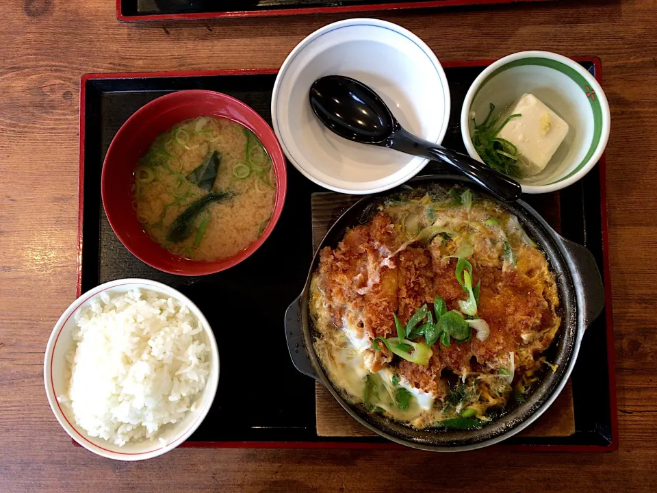 かつとじ定食|ばーさんさん