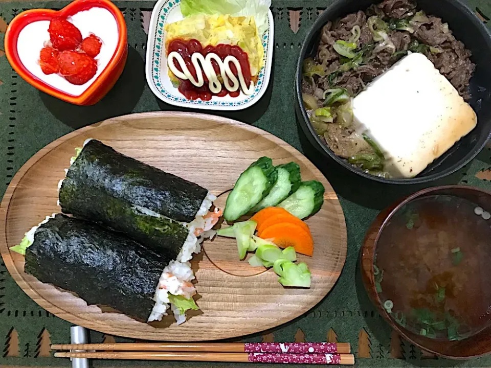 レタス巻きと肉豆腐の定食|ゆうかさんさん