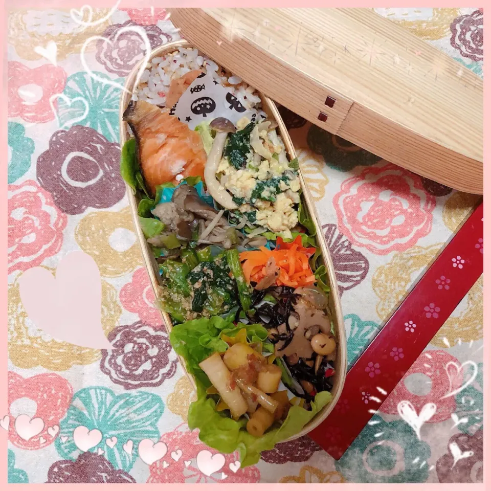 ２／４ ｍｏｎ
鮭弁当🍴|rinaronarさん