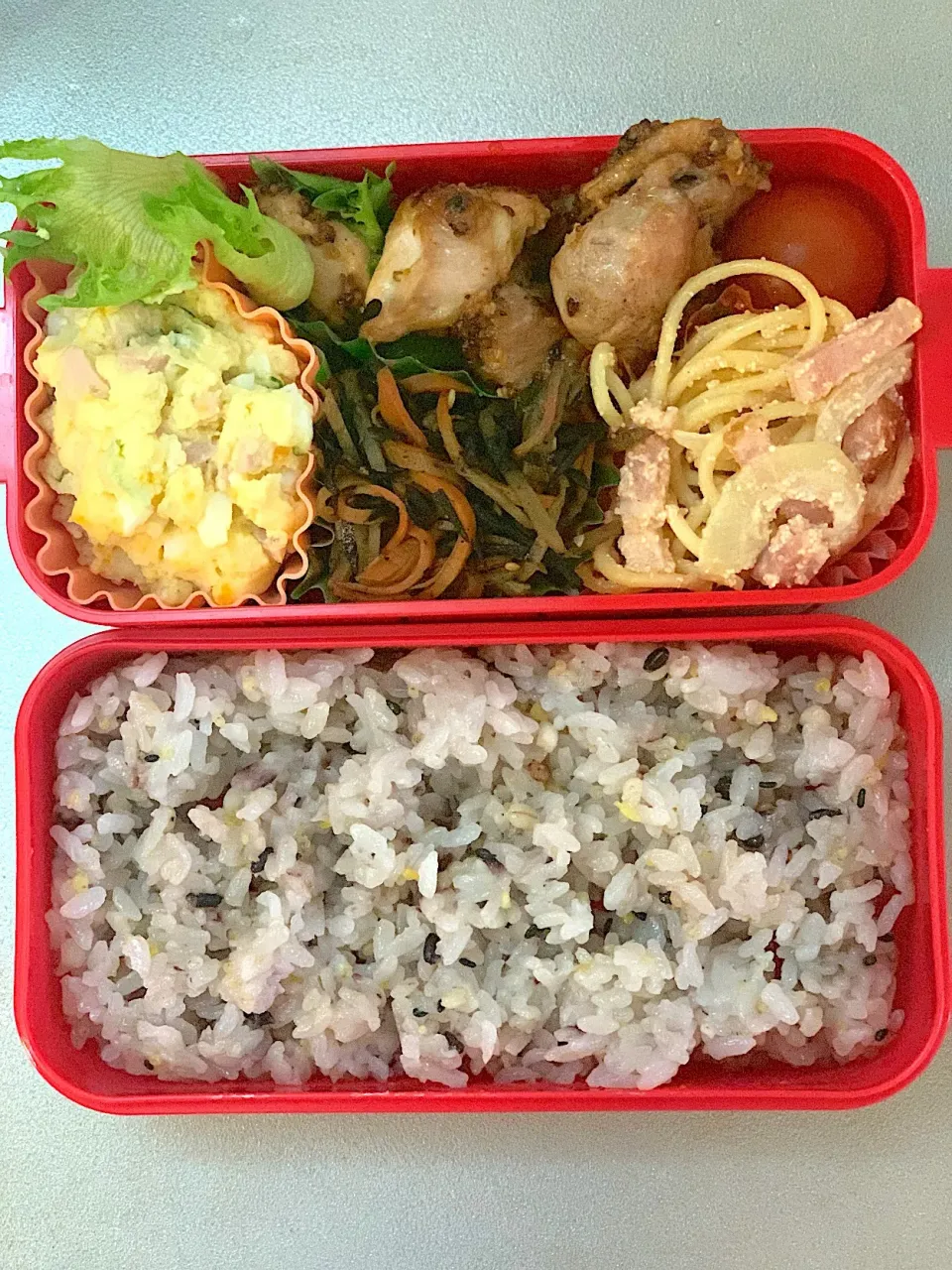 2/4🥔お弁当|irodori🍡さん