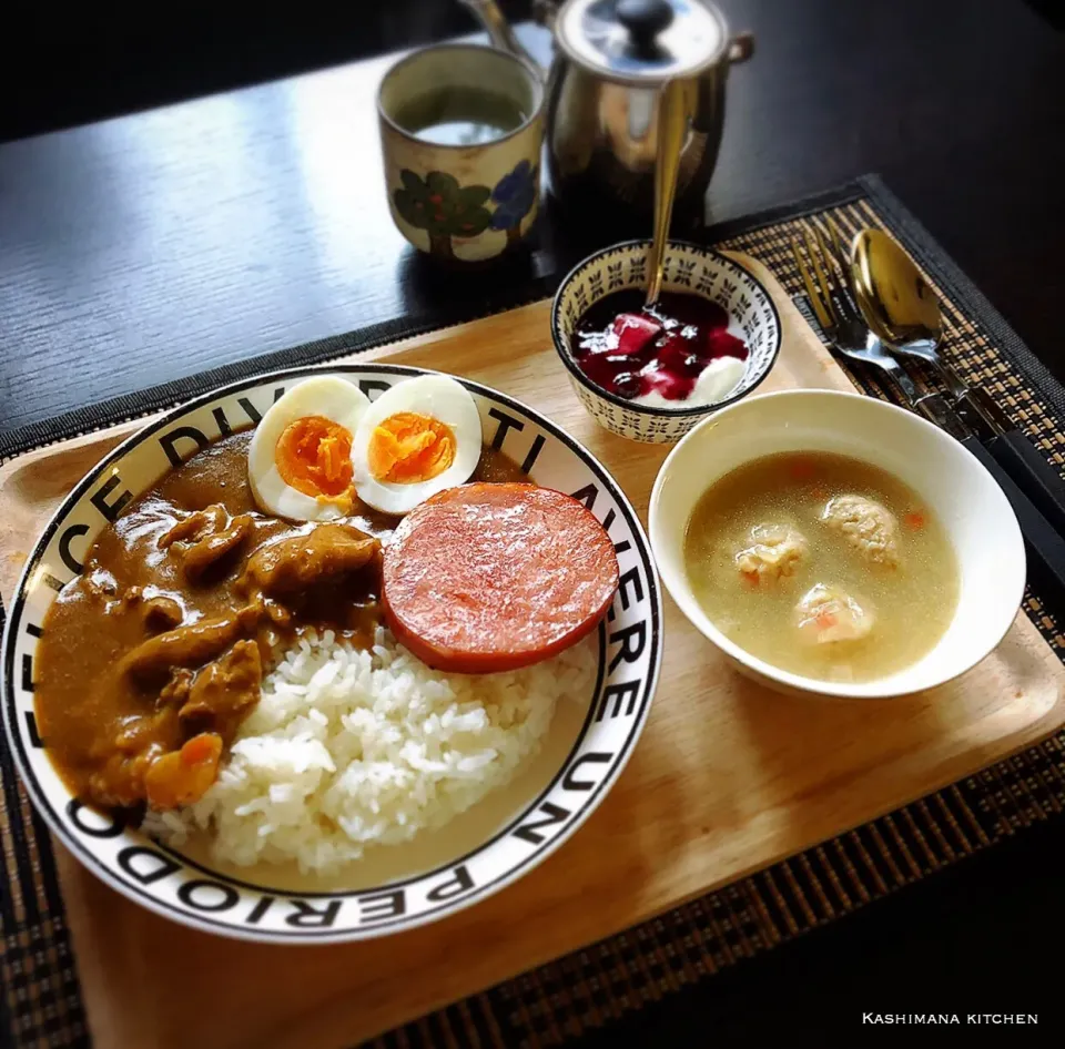 Snapdishの料理写真:朝カレー🍛|Kashimanakitchenさん