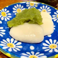 Snapdishの料理写真:白玉餅をずんだあんで🍵