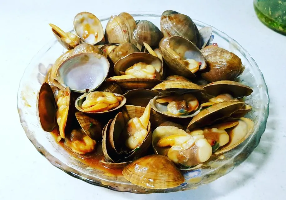 saute clams in chili sauce|steven z.y.さん