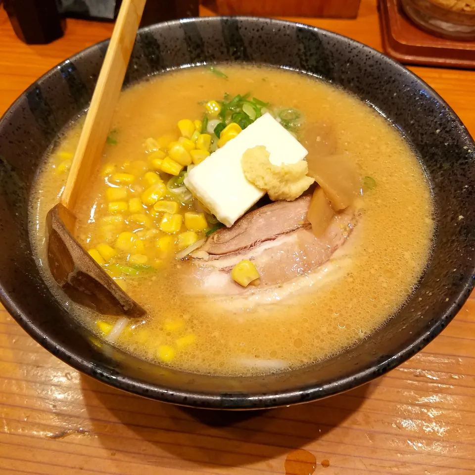 味噌バターコーンラーメン|nobさん