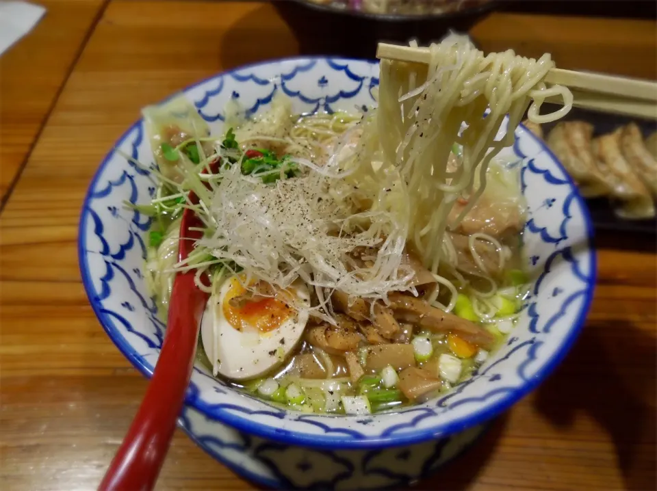 鳥塩ワンタン麺|Takeshi  Nagakiさん