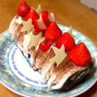 Snapdishの料理写真:ココア生地のロールケーキ|nicholasさん