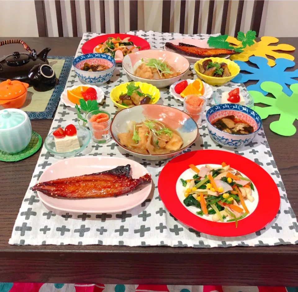 Snapdishの料理写真:(^^;)本日の夕飯です‼️|ぷらっとさん