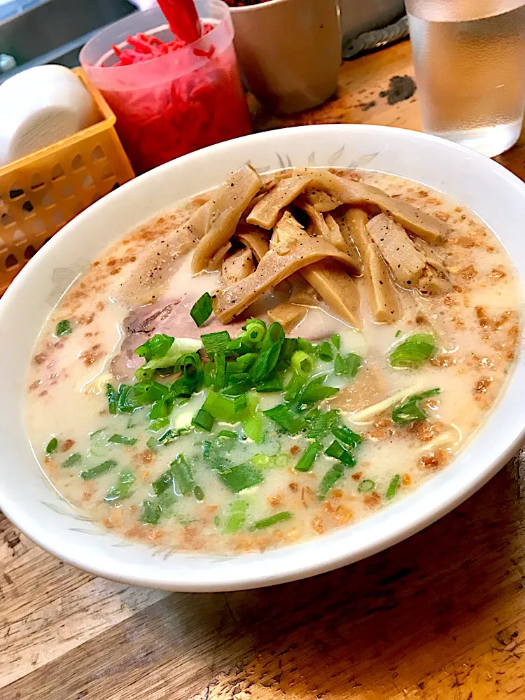 ✨漢の朝ラーメン🍜✨|中さんさん