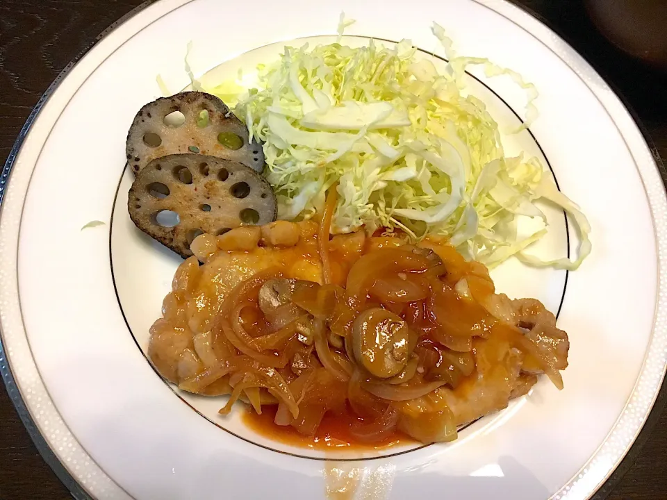 懐かしの味！
ポークチャップ🥫|カドラさん