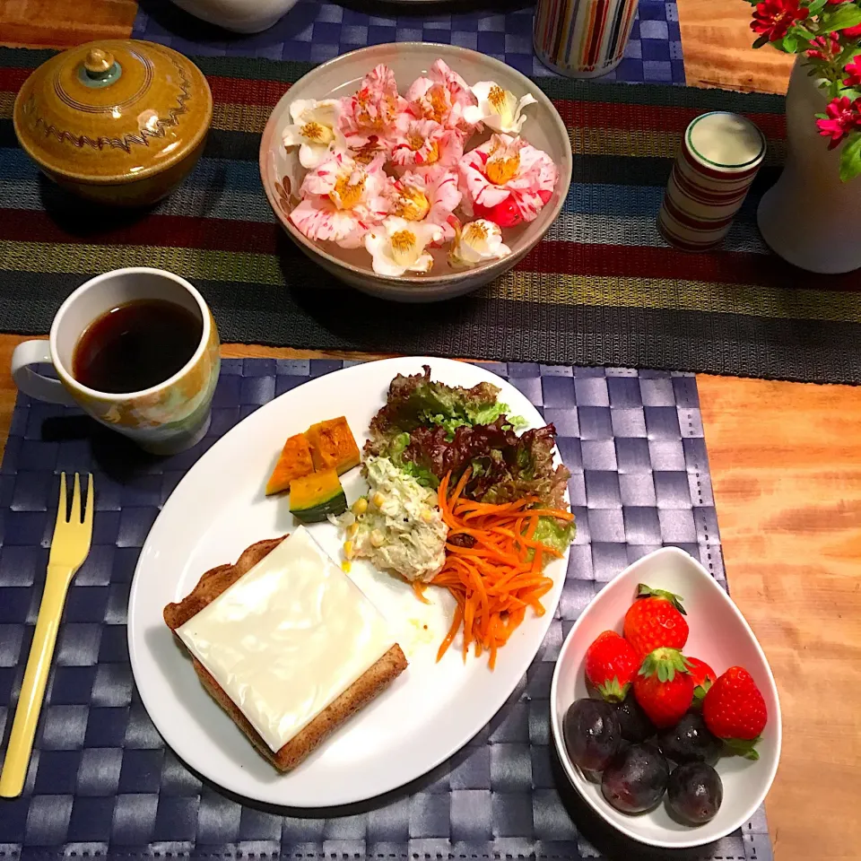 Snapdishの料理写真:朝ごはん 2019・2・7|ローゼルさん