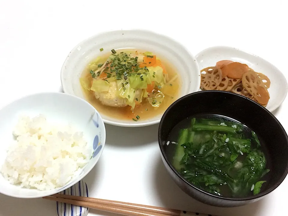 おからハンバーグの野菜あんかけ、レンコンのきんぴら、春菊の味噌汁|ナッツさん