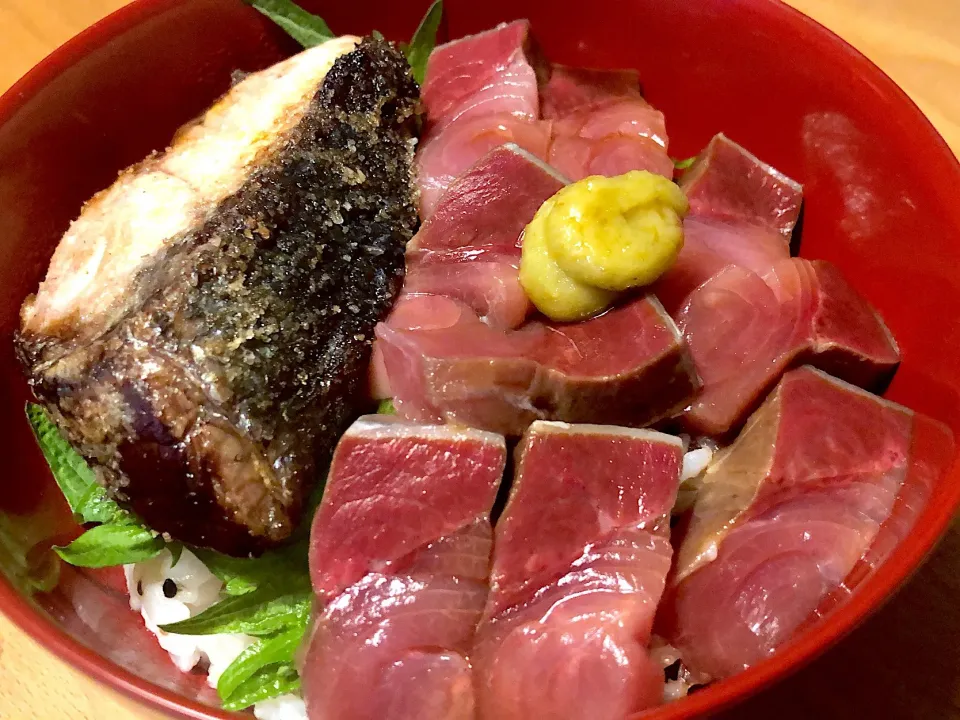 ブリ刺とブリの塩焼きのハイブリッド丼|角康広さん