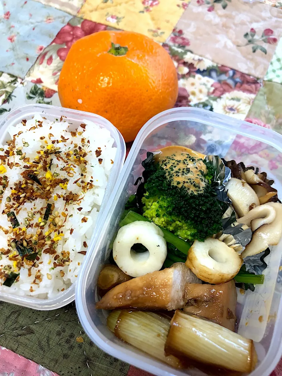 煮魚 小松菜炒め煮 キノコのマリネ ブロッコリー🥦弁当|Kumiko Kimuraさん