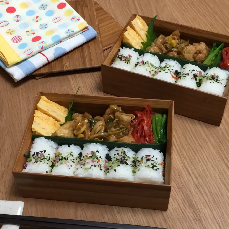 Snapdishの料理写真:🍱２月８日(金) 〜鶏肉の南蛮漬け弁当〜
・ふりかけごはん
・鶏肉の南蛮漬け
・玉子焼き
・ほうれん草お浸し
・にんじんサラダ|mutsumi☺︎さん