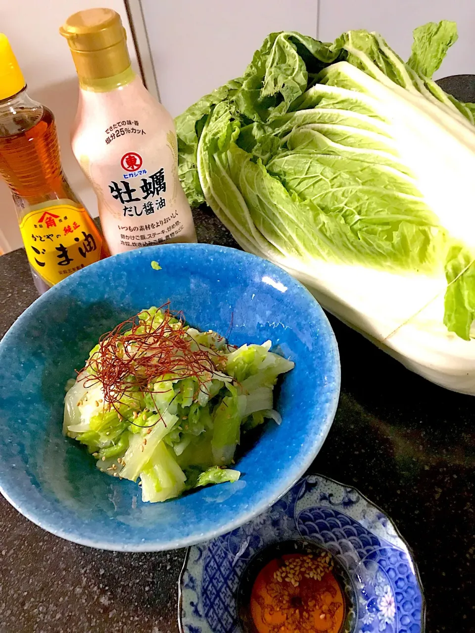 茹で白菜の
牡蠣だし醤油 胡麻油タレ添えて|シュトママさん