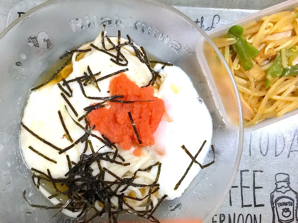 Snapdishの料理写真:たらことろろ釜玉うどん風ともやしのカレー炒め！|あんこさん