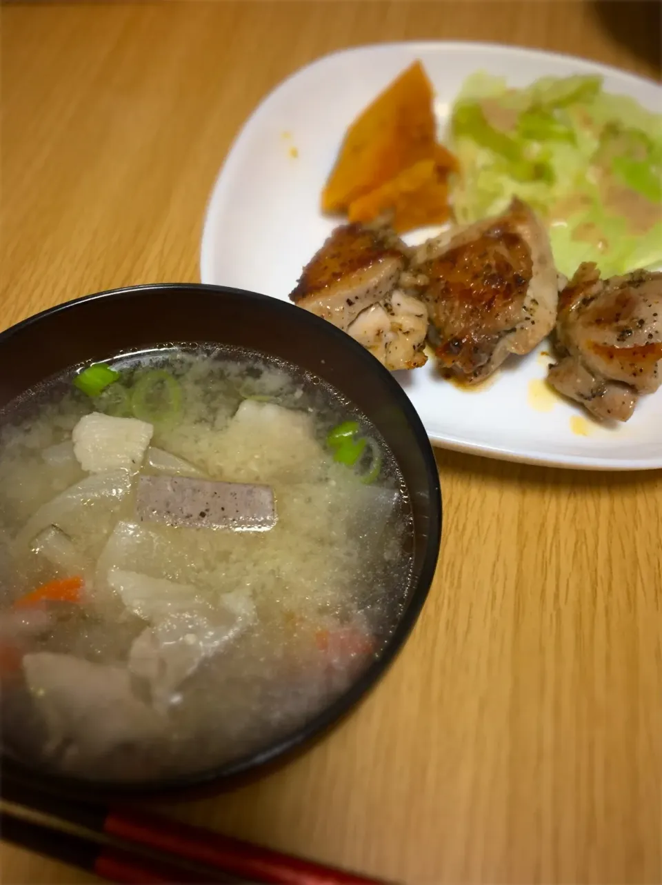 豚汁🍴
鶏のガーリックペッパー炒め|ひょうたんさん