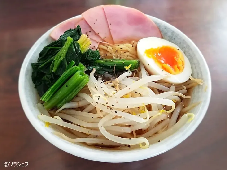 今日の昼ご飯は醤油ラーメンだよ(*^^*)|ソラシェフさん