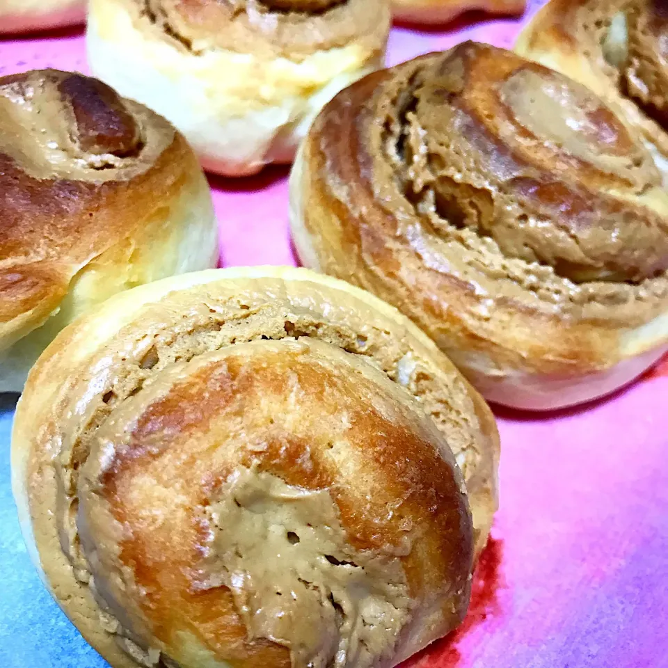 ピーナッツバターロール♡|まゆかさん