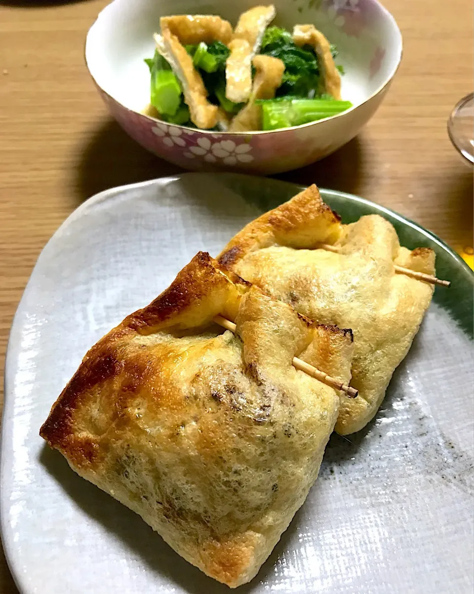 Snapdishの料理写真:納豆パクチー油揚げ包み焼き|Masamiさん