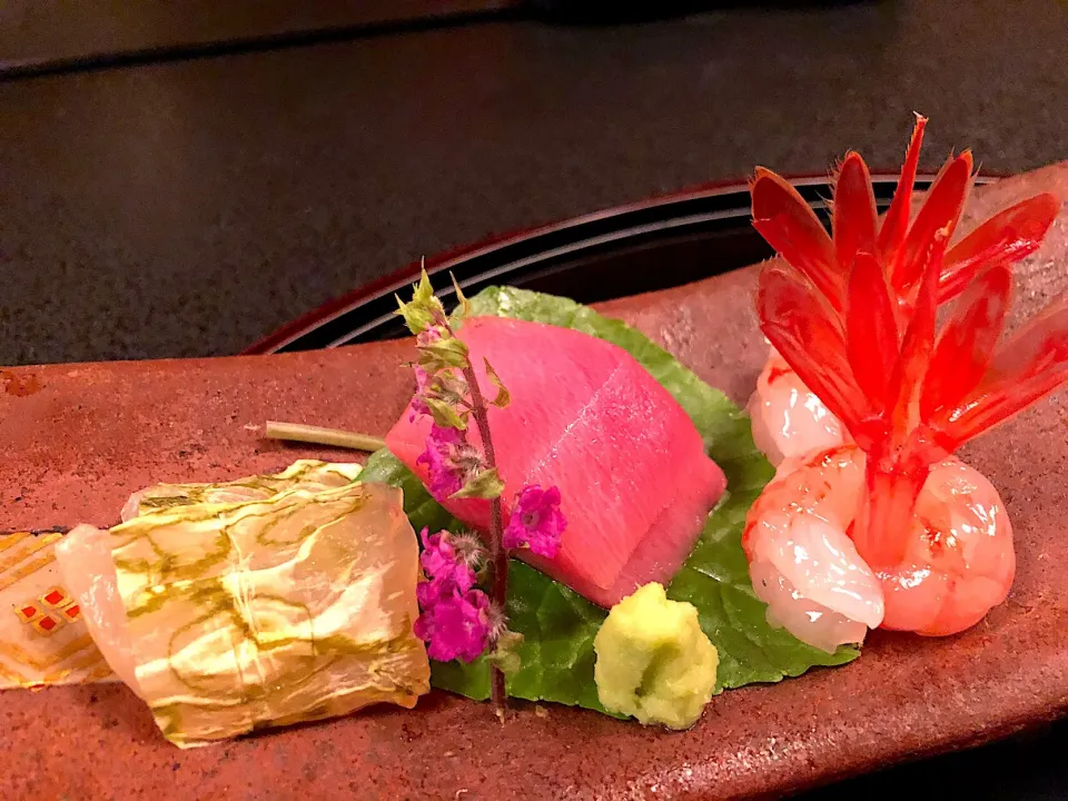 造り  弍  車鯛昆布〆
               甘海老昆布〆
               まぐろ|流線形さん