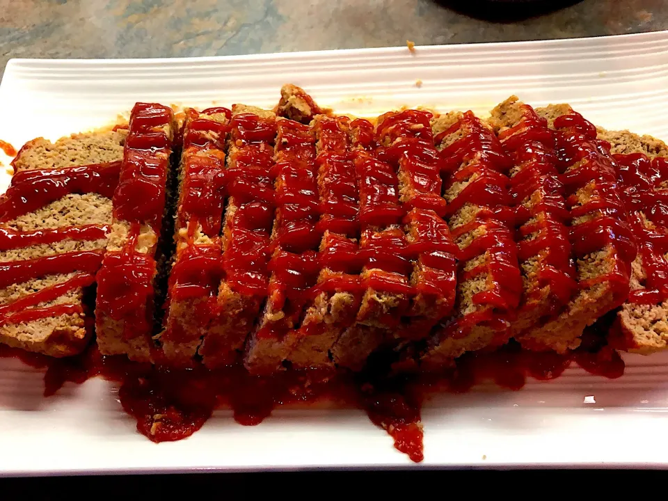 Snapdishの料理写真:pork meatloaf|Marnelli Dela Cruz Hollandさん