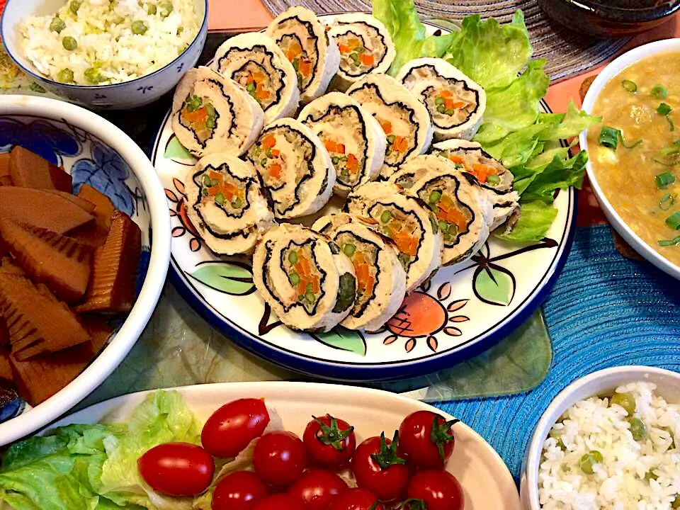 鶏胸肉で鶏ミンチ、野菜と海苔を巻いてハムにしました(o^^o)|Mami  Kisiさん