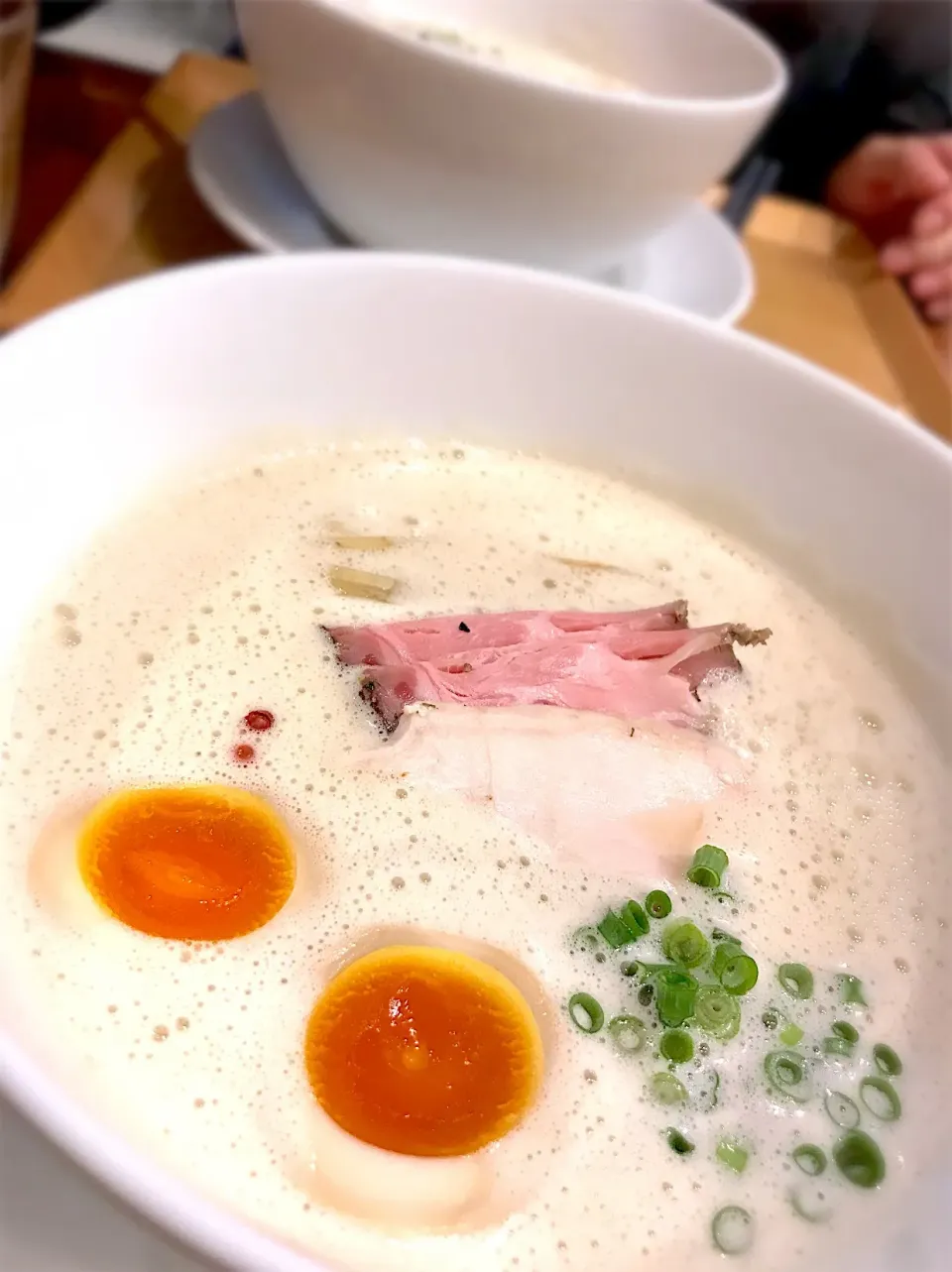 泡系ラーメン|舞さん