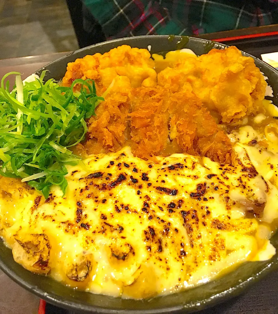 贅沢焼きチーズカレーうどん♪|☆マミ☆さん