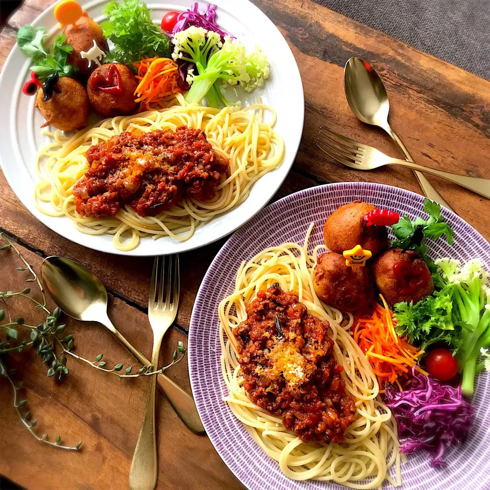 ミートソーススパゲティ🍝とあげいも🥔のワンプレートランチ🍽|呑兵衛料理家 おねこさん