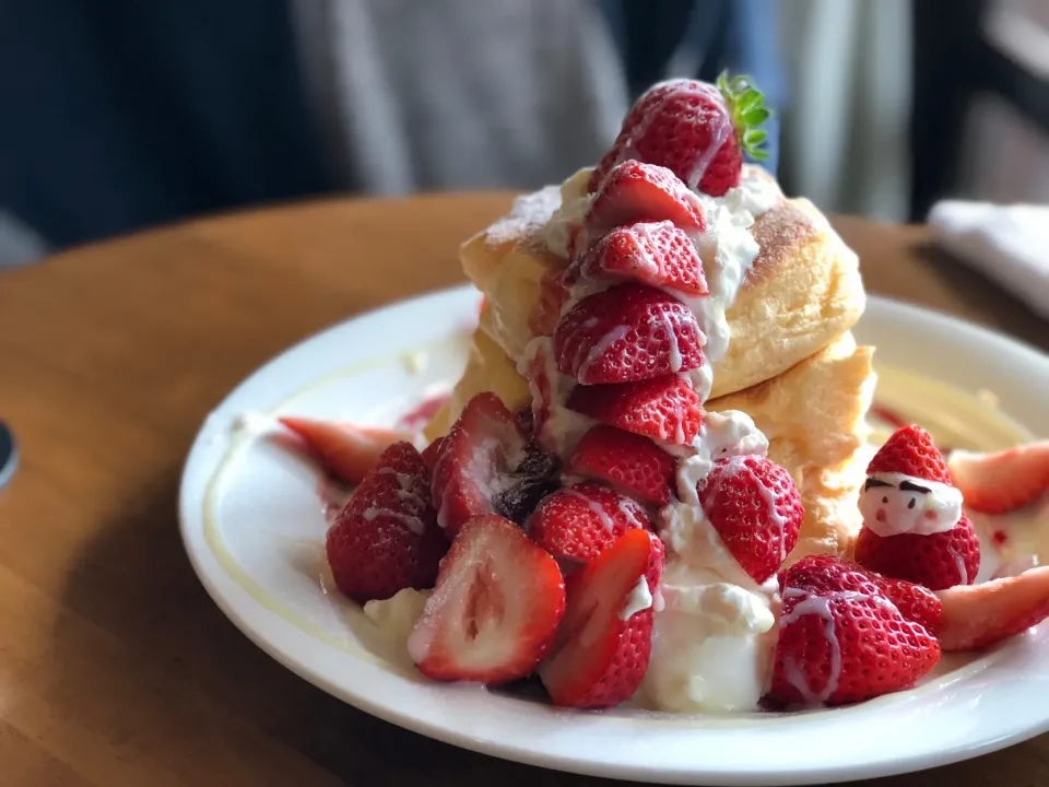 あかさこ珈琲のパンケーキ|あやべたさん